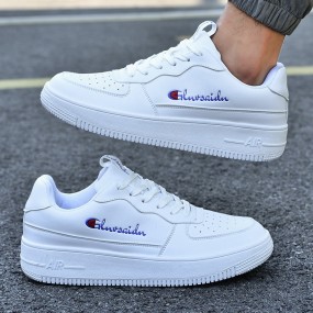 Personalisierte Sneakers mit Logo - Schuhe mit Firmenlo...