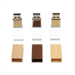 Holz USB Stick mit eigenem Logo als Werbeartikel Werbem...