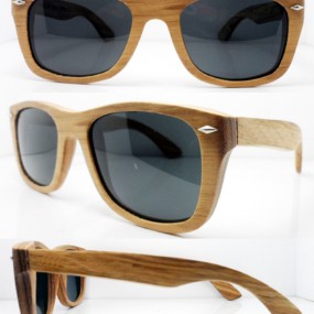 Sonnenbrille mit Holzgestell mit Logodruck als Werbeart...